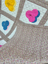 Load image into Gallery viewer, Vintage Pansy Quilt