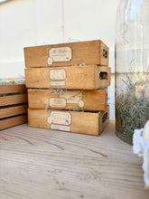 Load image into Gallery viewer, Small Wooden Crate {Bee Theme}
