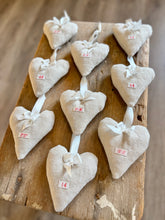 Load image into Gallery viewer, Heart Peg Hangers
