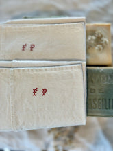 Load image into Gallery viewer, Vintage French Linen Torchon
