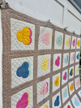 Load image into Gallery viewer, Vintage Pansy Quilt
