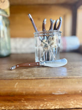 Load image into Gallery viewer, Laguiole Cheese Knife
