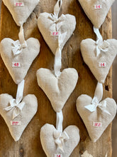 Load image into Gallery viewer, Heart Peg Hangers
